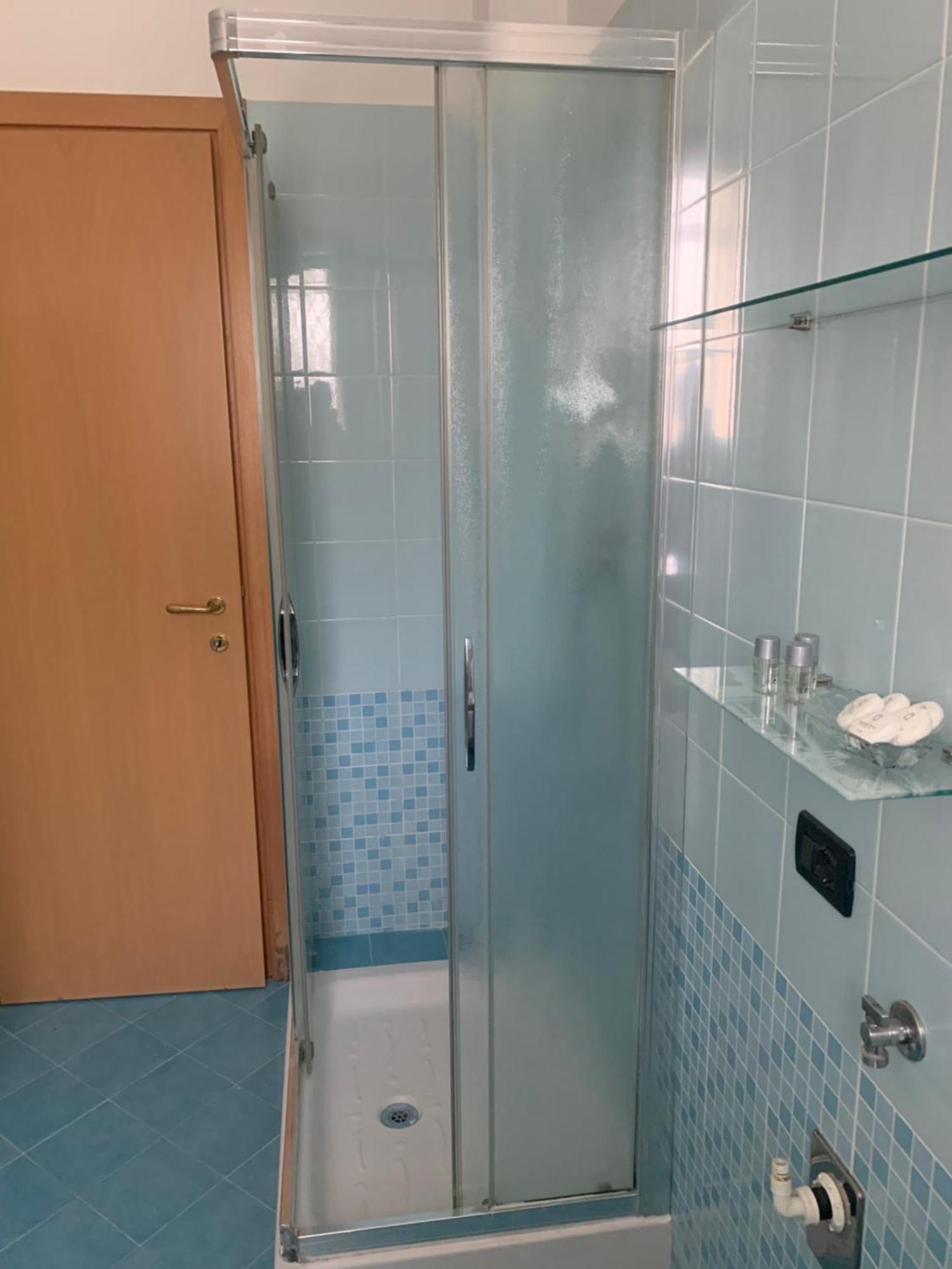 Damo Stefania Blu Hause Marina Apartment Кавалино-Трепорти Екстериор снимка